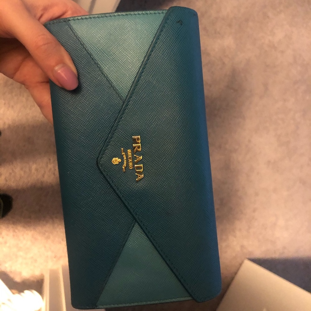 Prada authentic wallet